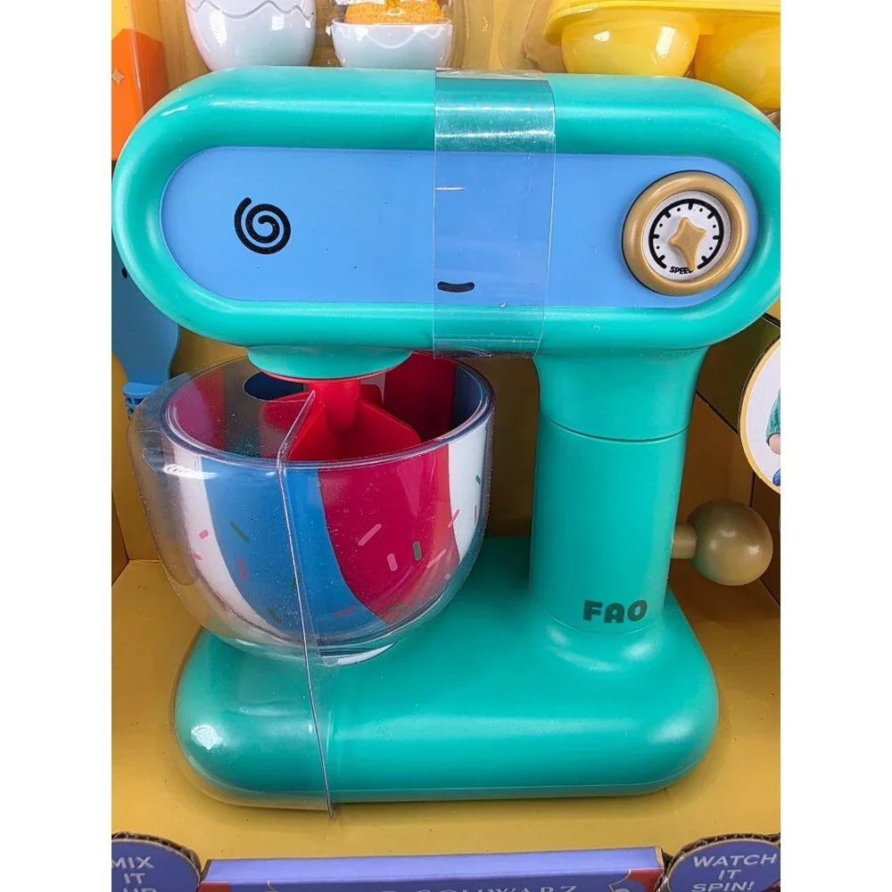 FAO Schwarz 12-Piece Best Baker Pretend Mixer Playset Ages 3+ Apron Included Toy